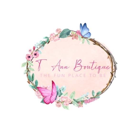 Meet your Posher, Tabitha - Picture 1 of 1